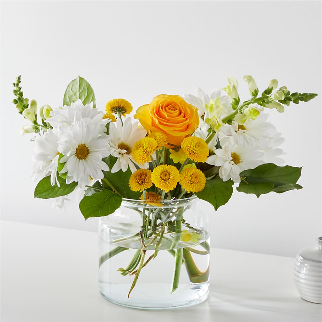 Sun Salutation Bouquet – LULU & J FLOWERS, Orange CA