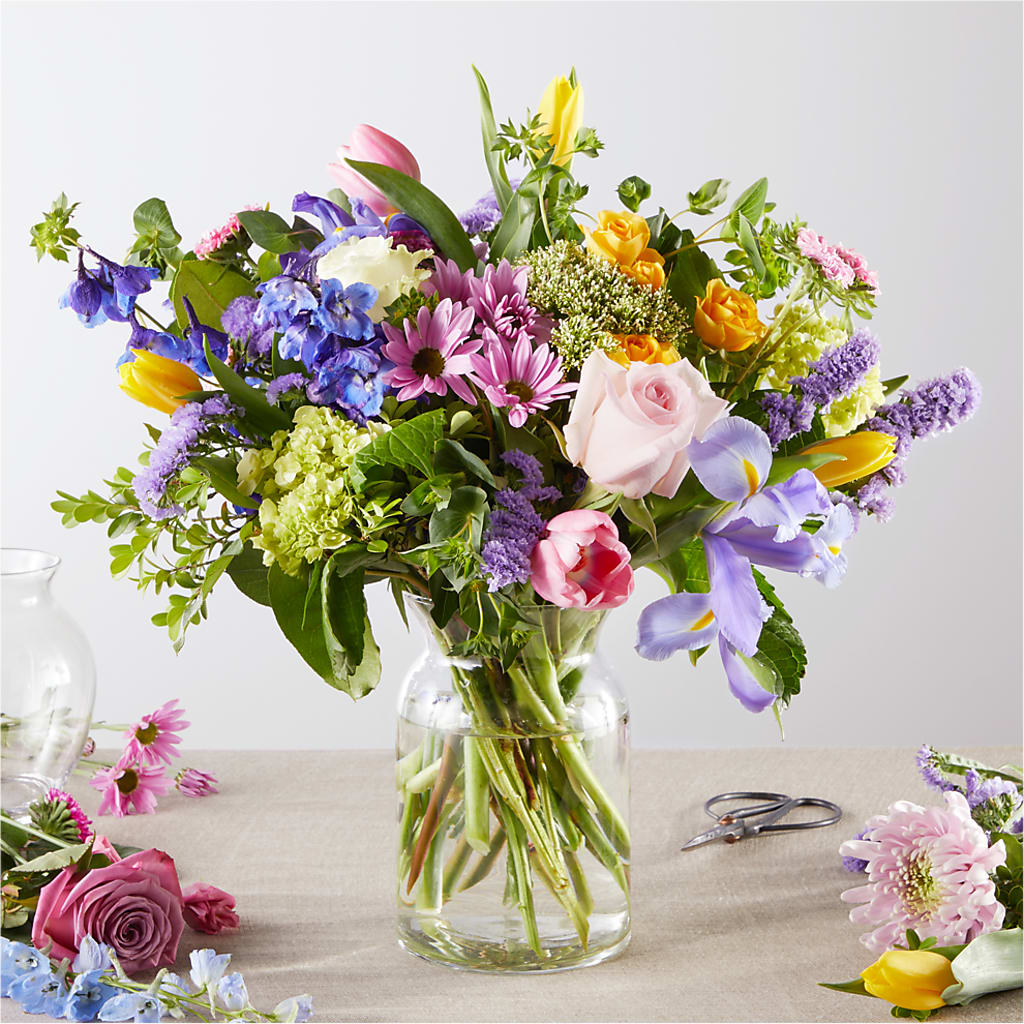 Pastel Tradition - A Florist Original – LULU & J FLOWERS, Orange CA