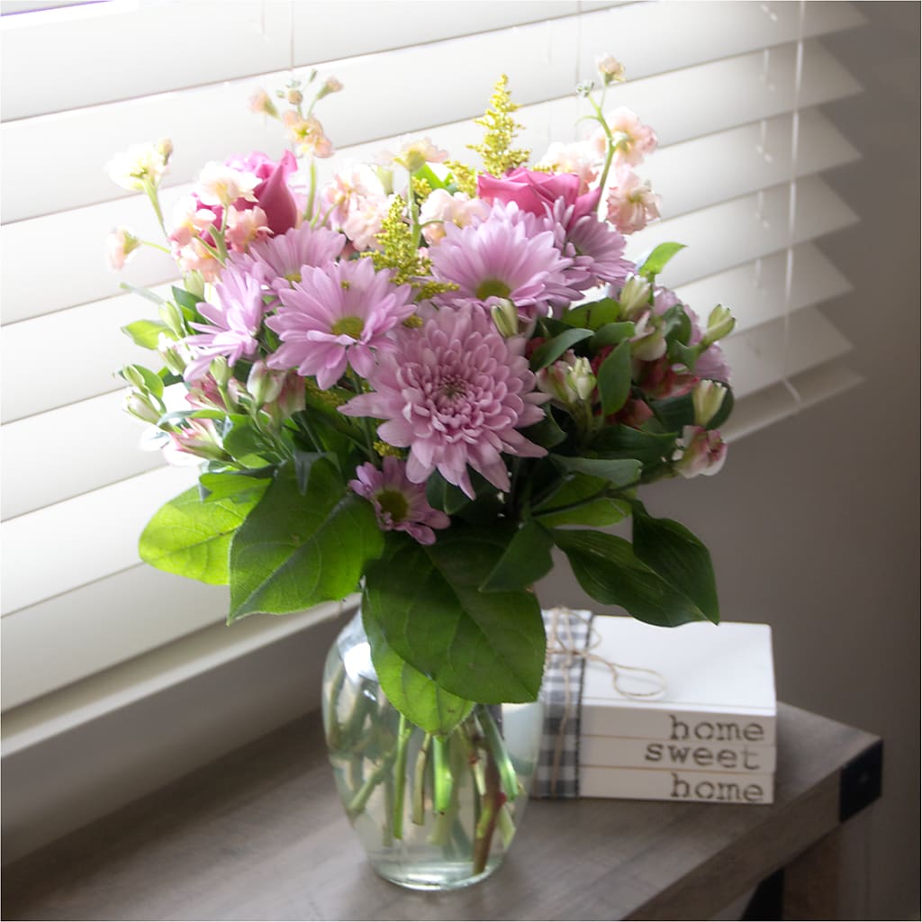 Pastel Tradition - A Florist Original – LULU & J FLOWERS, Orange CA