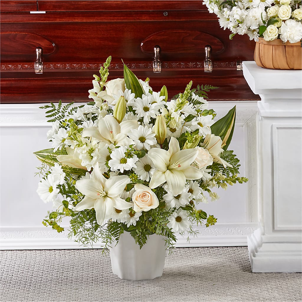 Thoughts of Tranquility Floor Basket – LULU & J FLOWERS, Orange CA