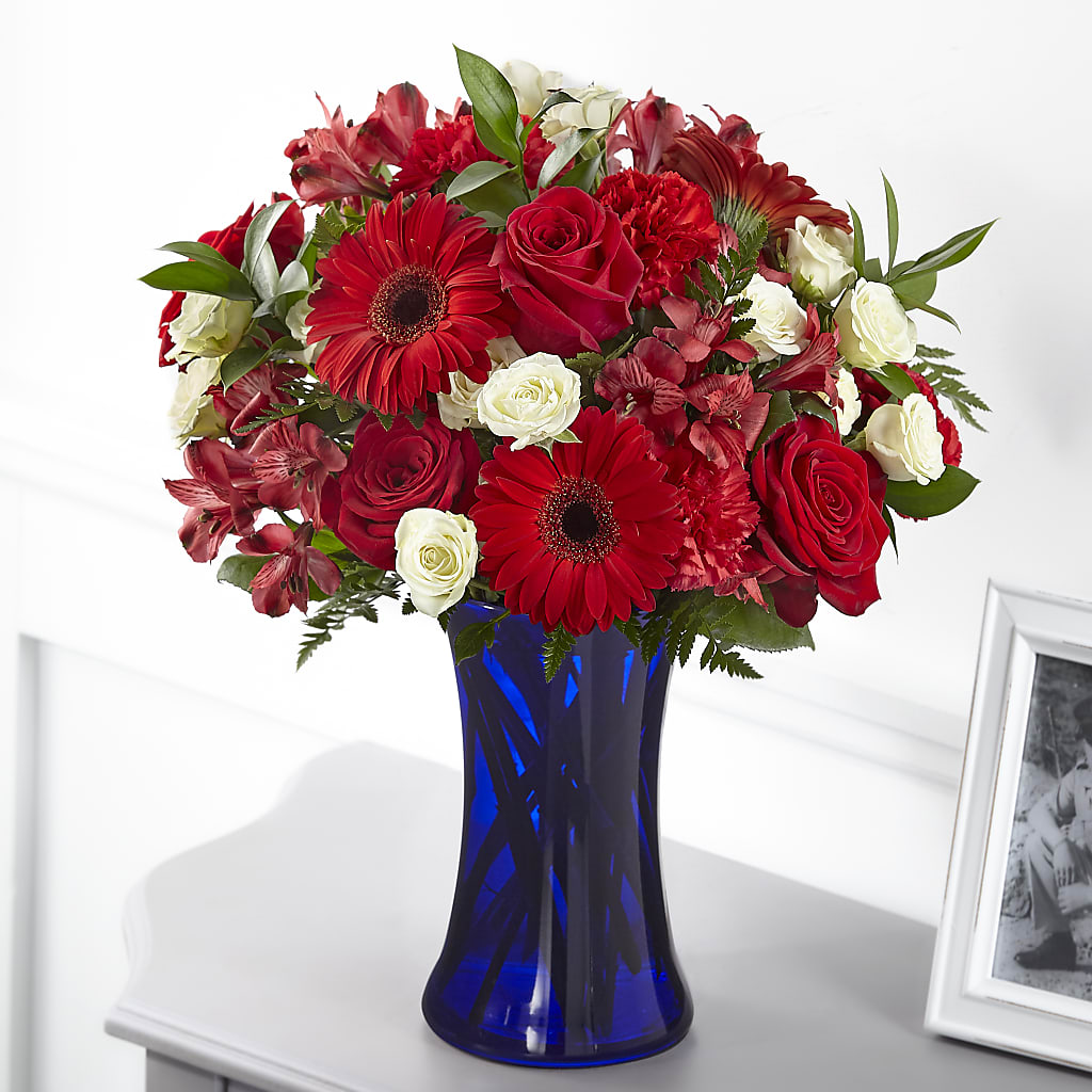 Hearts Embrace Bouquet – LULU & J FLOWERS, Orange CA