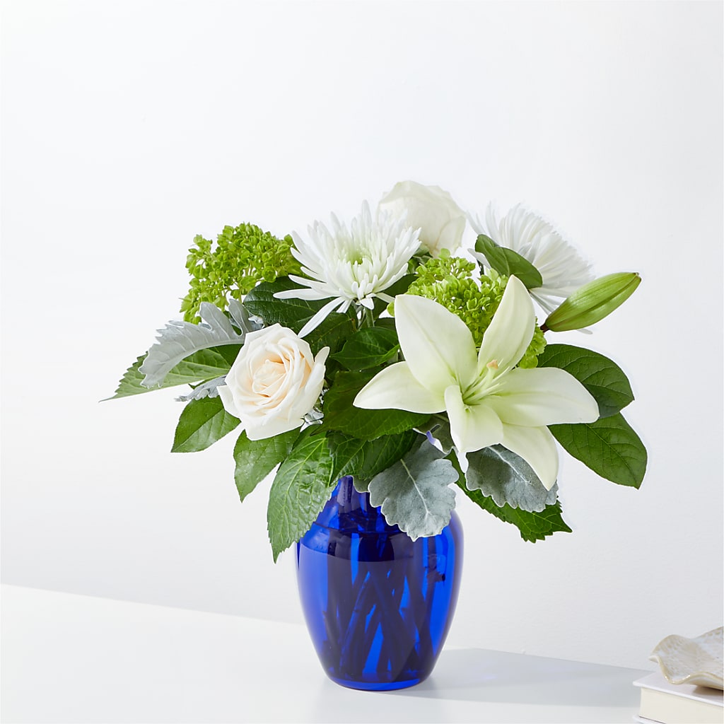 Snowy Dreams Bouquet – LULU & J FLOWERS, Orange CA