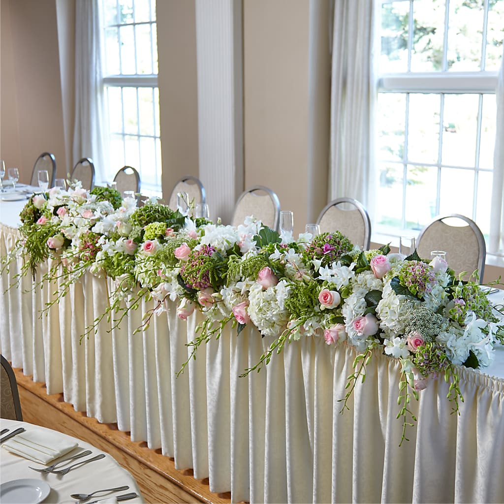 State of Joy Head Table Arrangement – LULU & J FLOWERS, Orange CA