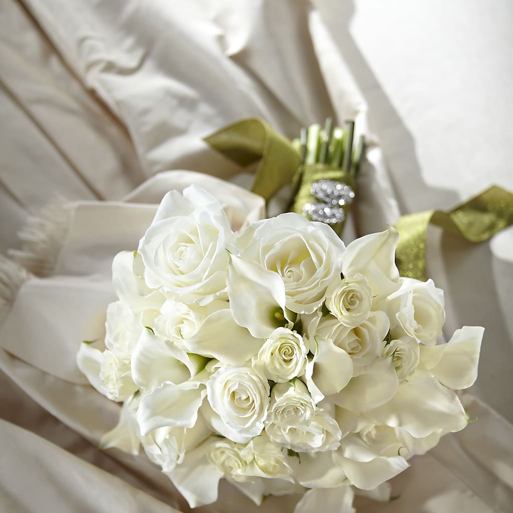 Serene Highness Bouquet – LULU & J FLOWERS, Orange CA