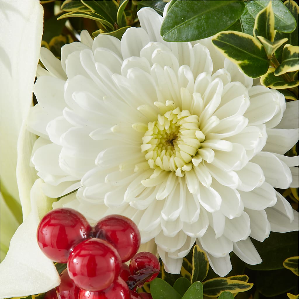 Festive Moments Tree – LULU & J FLOWERS, Orange CA