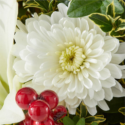 Festive Moments Tree – LULU & J FLOWERS, Orange CA