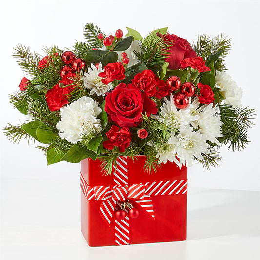 Presents Under the Tree Bouquet – LULU & J FLOWERS, Orange CA