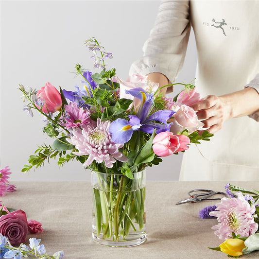 Pastel Tradition - A Florist Original – LULU & J FLOWERS, Orange CA
