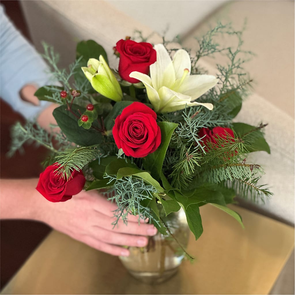 Glittering Lights Bouquet – LULU & J FLOWERS, Orange CA