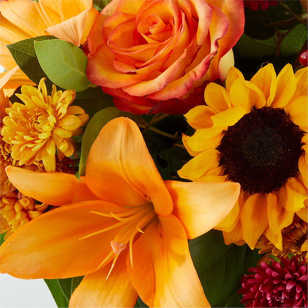 Grateful Centerpiece – LULU & J FLOWERS, Orange CA
