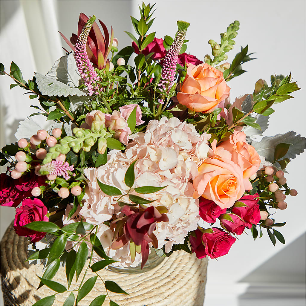 Glitz & Glam Bouquet – LULU & J FLOWERS, Orange CA