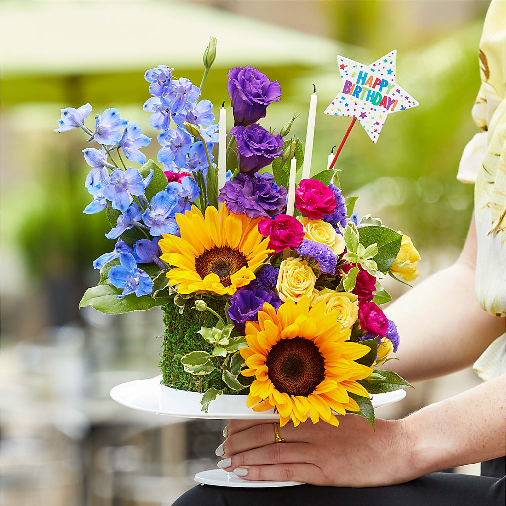 Star of the Day Floral Cake – LULU & J FLOWERS, Orange CA