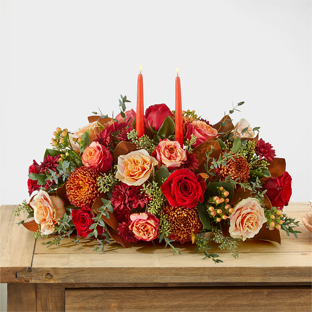 Gather Near Centerpiece – LULU & J FLOWERS, Orange CA