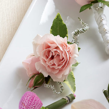 Pink Spray Rose Boutonniere – LULU & J FLOWERS, Orange CA