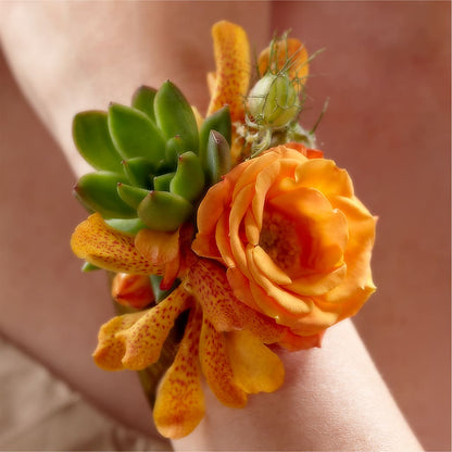 Irresistible Love Wrist Corsage – LULU & J FLOWERS, Orange CA